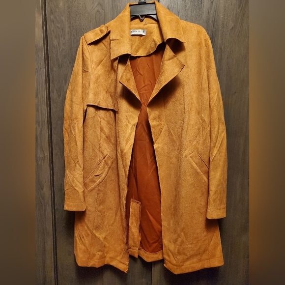 Soft Suede Tan Trench Coat Jacket EUC - Picture 2 of 7